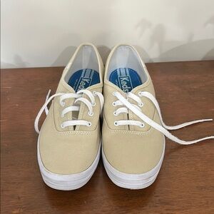 Keds Light Tan Canvas Shoes